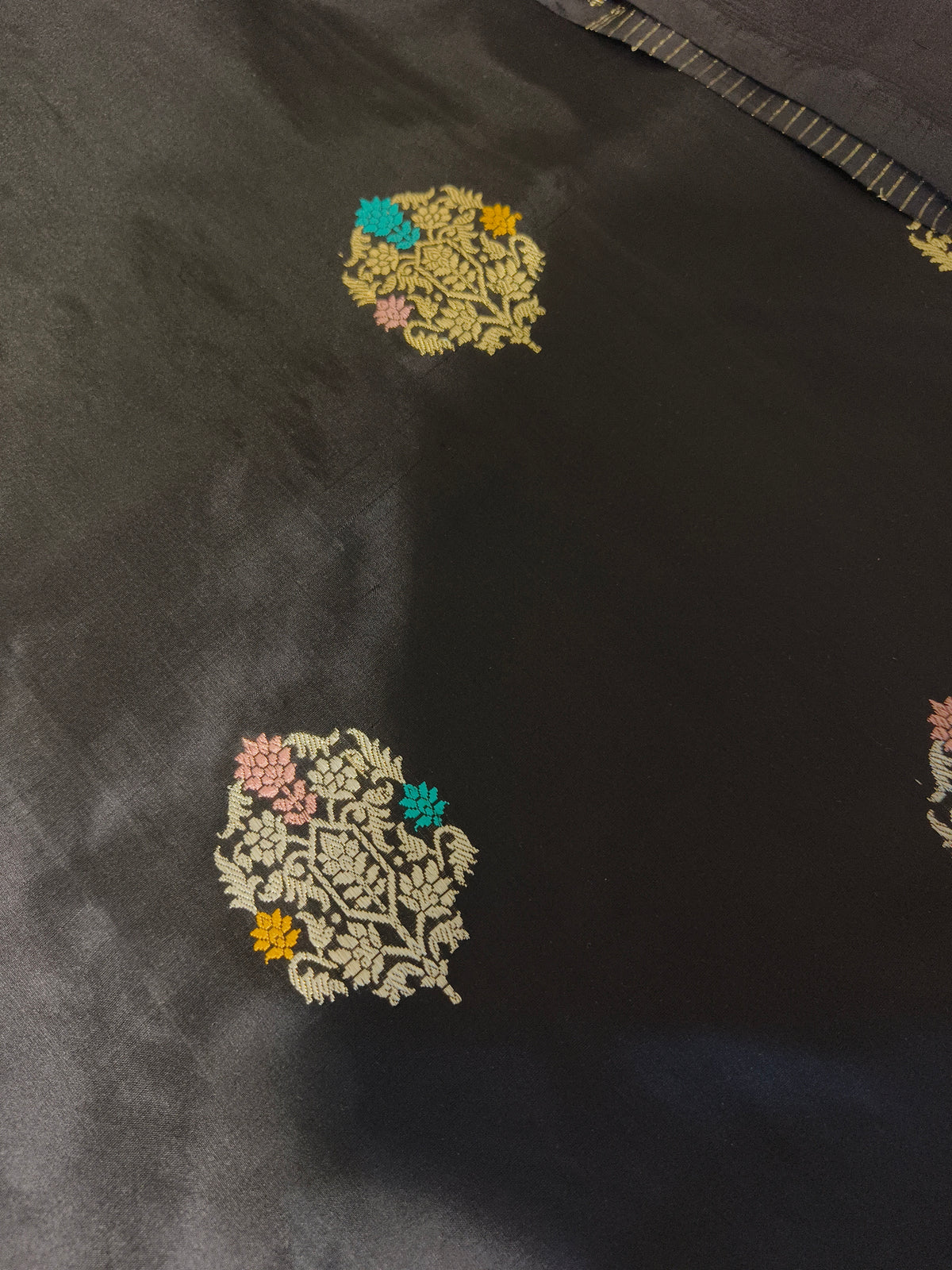 Exquisite Handwoven Pure Katan Silk Banarasi Saree in Black