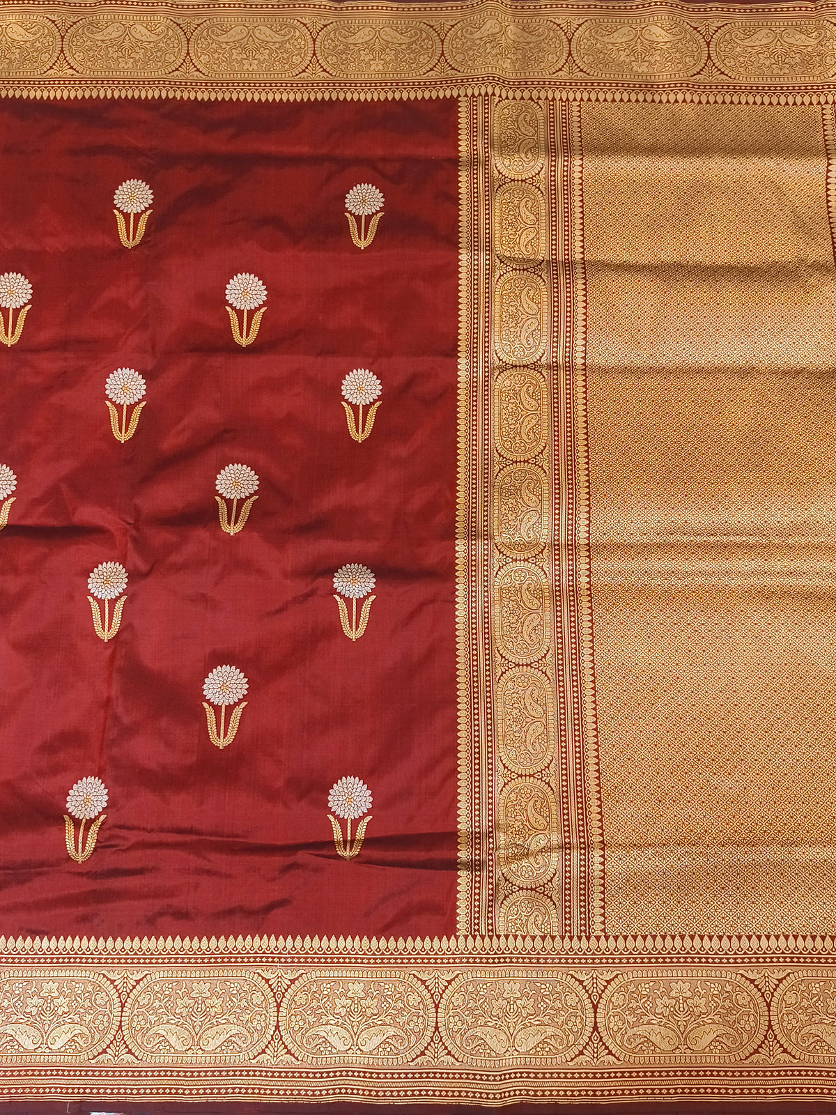 Pure Katan Silk Handloom Banarasi Saree - Deep Maroon Sona Rupa Booti with Rich Gold Zari Border & Pallu
